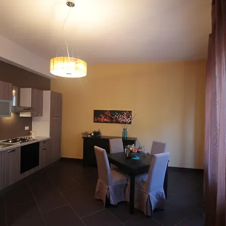 Ai Giardini Della Zisa Apartment *